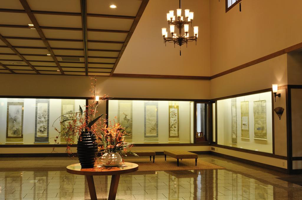Senjukaku Hotel Yamanouchi  Buitenkant foto