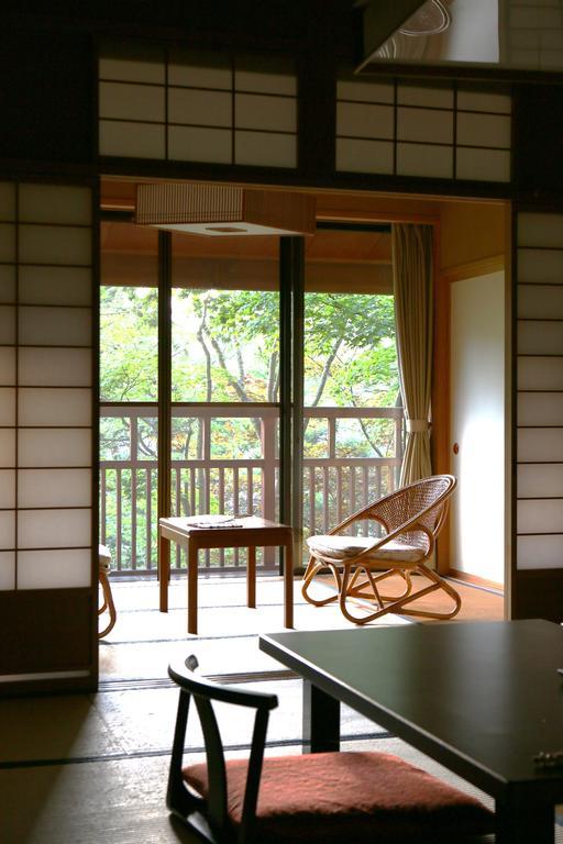 Senjukaku Hotel Yamanouchi  Kamer foto