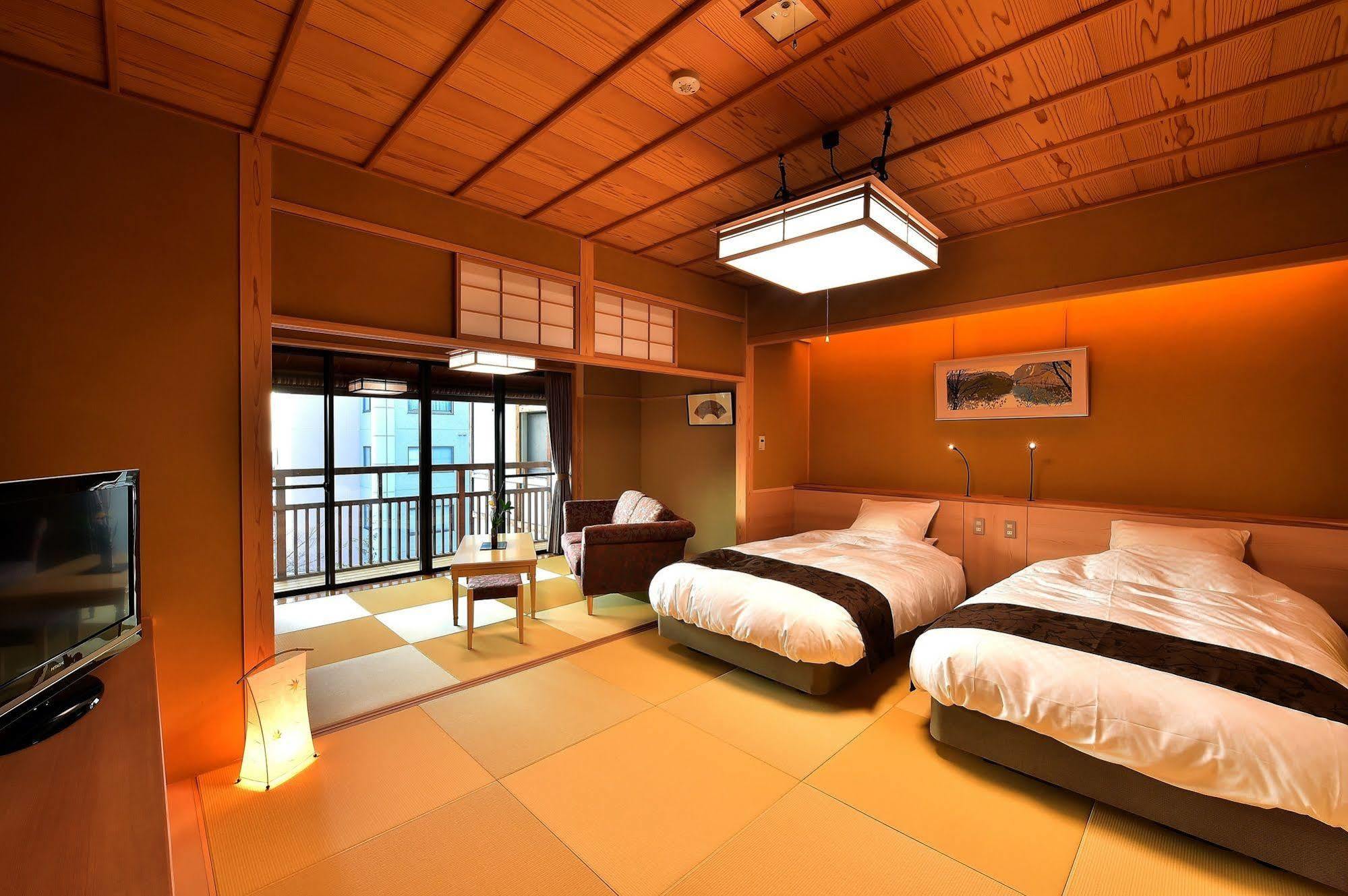 Senjukaku Hotel Yamanouchi  Buitenkant foto