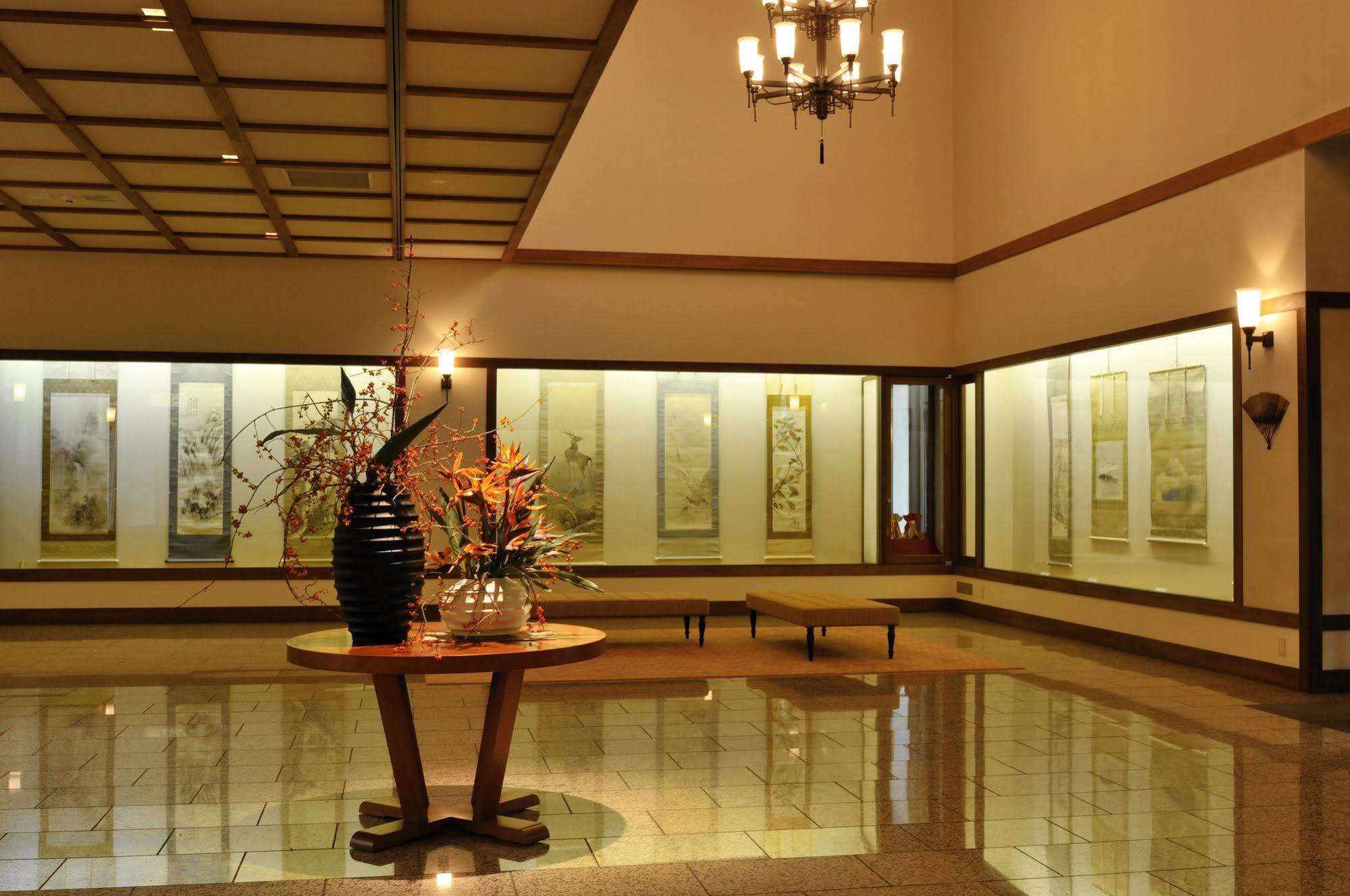 Senjukaku Hotel Yamanouchi  Buitenkant foto