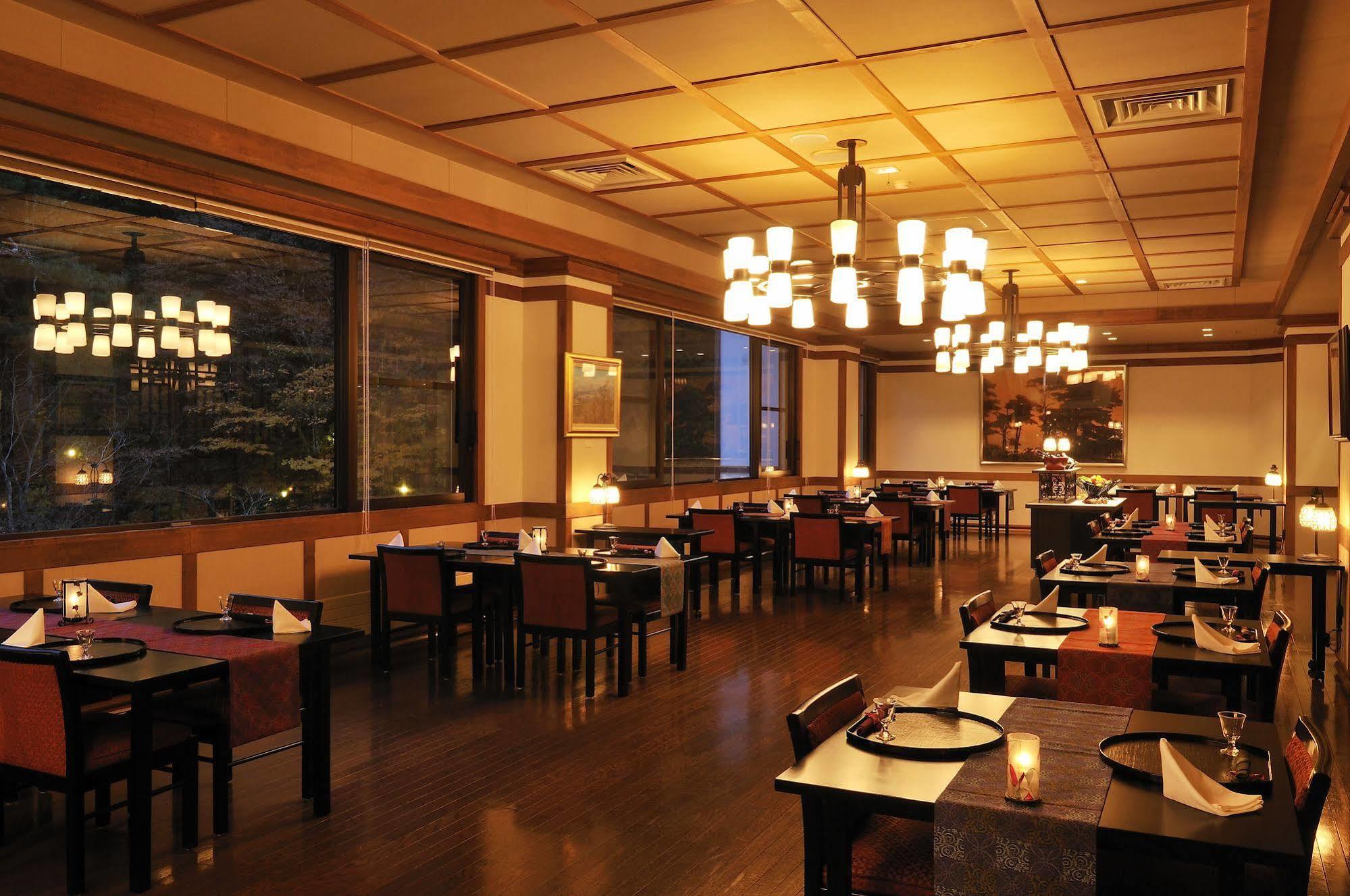 Senjukaku Hotel Yamanouchi  Buitenkant foto