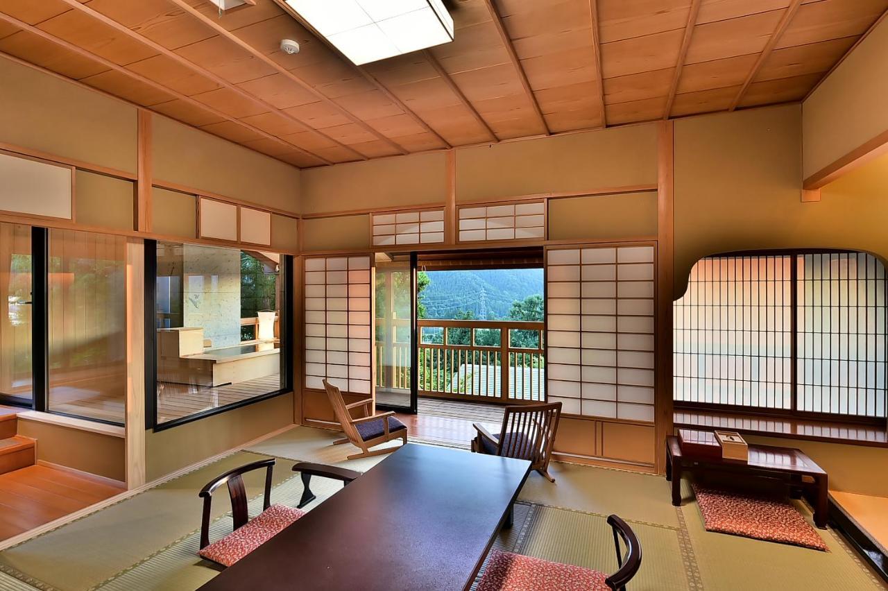 Senjukaku Hotel Yamanouchi  Buitenkant foto