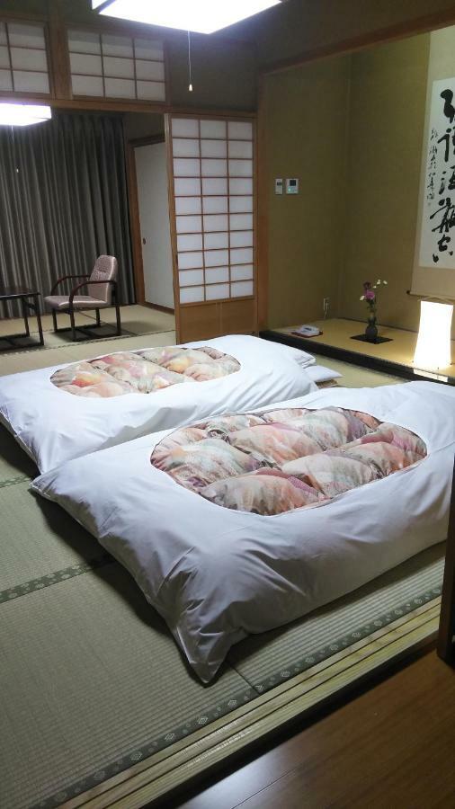Senjukaku Hotel Yamanouchi  Buitenkant foto